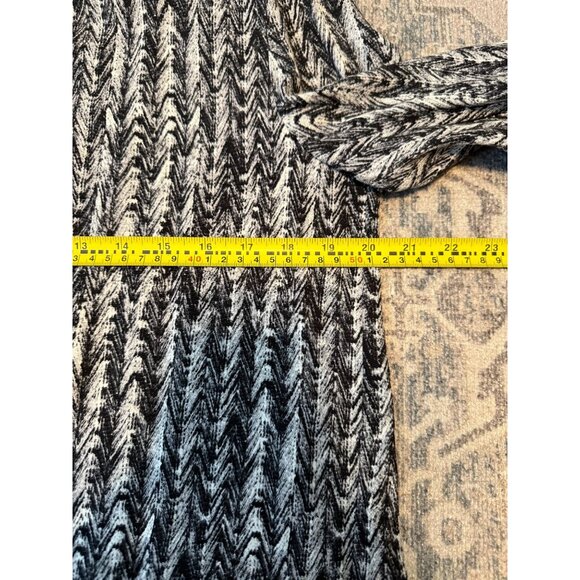 COS Women's Swing Back Single Button Blazer Jacket Size 8 Long Sleeves Career - Picture 11 of 12